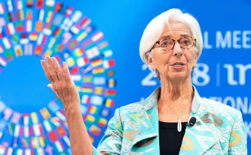 Christine Lagarde renuncia à presidência do Banco Central Europeu