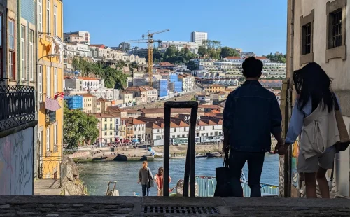 Crise da habitação em Portugal coloca em choque duas propostas legislativas de rendas