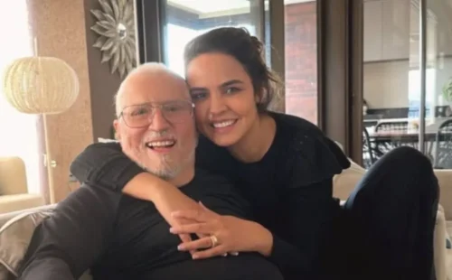 Esposa confirma cirurgia cardíaca de Carlos Alberto de Nóbrega no Sírio-libanês