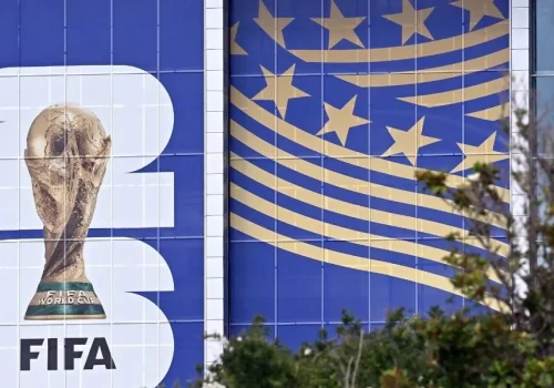 FIFA fatura bilhões com ingressos e hospitalidade na Copa de 2026