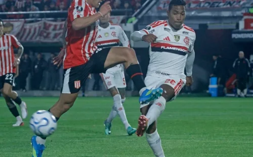 Flamengo empata na Argentina e definirá vaga na final da Libertadores diante da torcida no Maracanã