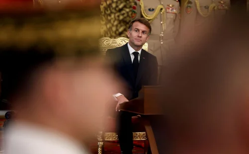 França reforça segurança com forte presença policial para novos protestos