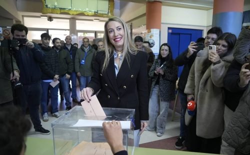 chegar também a um entendimento em Aragão para eleger Jorge Azcón (PP), faltando