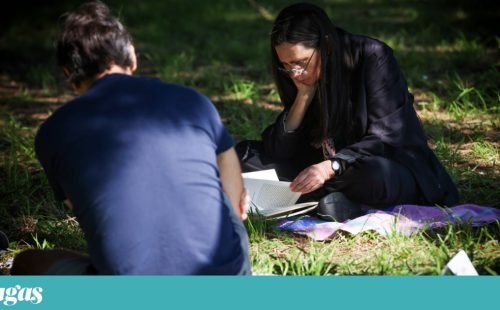 O fenômeno dos clubes de leitura silenciosa que ganha força em Portugal