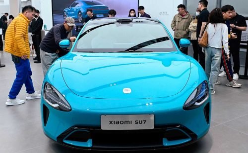 tivo) elétrico de alto desempenho YU7 GT, com uma potência próxima dos mil caval