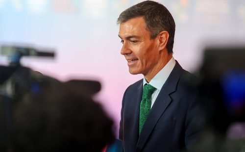 esta guerra ilegal só veio mostrar o fracasso da força bruta, a exigência de se