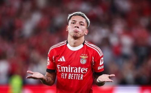 utilização de linguagem homofóbica durante o jogo Benfica-Real Madrid. Dos três