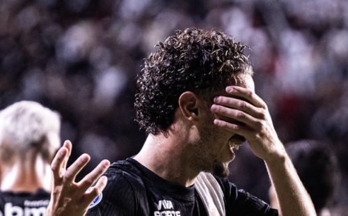 Vasco domina Olimpia em São Januário e ganha fôlego na Copa Sul-americana