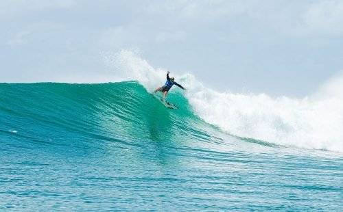 Yolanda Hopkins encerra participação no Gold Coast Pro com nono lugar