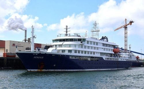 Surto de síndrome respiratória em navio de cruzeiro mobiliza autoridades em Cabo Verde