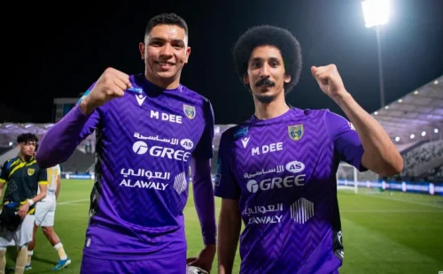 Mailson brilha em goleada do Al-taawoun e defende pênalti de Carrasco