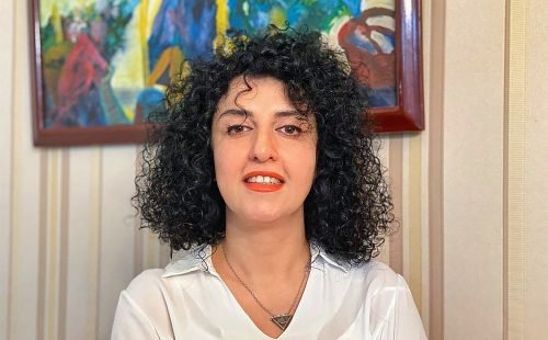 Estado de saúde de Narges Mohammadi é crítico e preocupa advogados após internação urgente