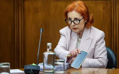 Governo projeta cortar dependência energética pela metade até 2032