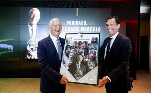 Federação Portuguesa de Futebol presta homenagem a Marcelo Rebelo de Sousa