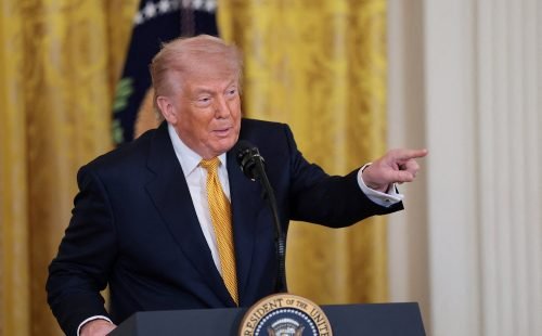 Trump sinaliza possibilidade de acordo com Irão e mercados reagem com otimismo