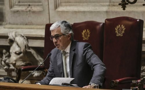Aguiar-branco estabelece prazo para partidos indicarem nomes ao Tribunal Constitucional