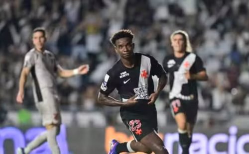 Vasco e Paysandu duelam por vaga nas oitavas da Copa do Brasil em São Januário