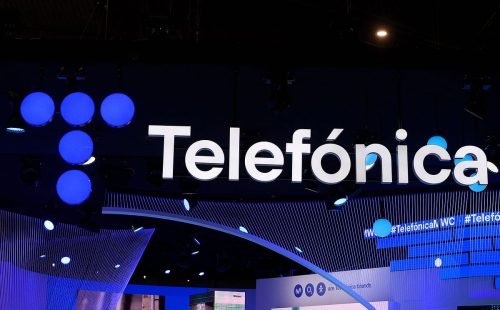 Telefónica reduz prejuízo no início do ano e avança em plano de reestruturação global