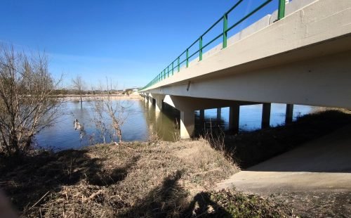 Sistema de rega do Mondego retoma operação após reparação de dique em Coimbra