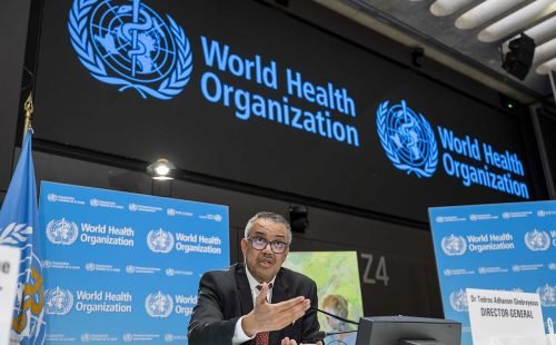 OMS alerta para risco global após surto de ébola deixar 80 mortos no Congo e em Uganda