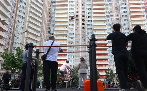 Moscou enfrenta maior ataque de drones em anos: voos desviados e três mortos