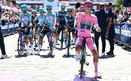 Afonso Eulálio mantém liderança do Giro d'Italia antes do dia de descanso