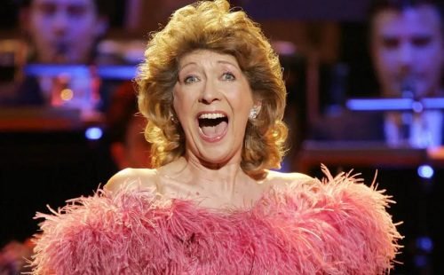 Morre aos 79 anos a soprano britânica Felicity Lott, ícone de Mozart e Strauss