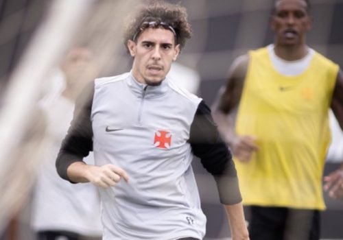 Vasco prioriza Brasileirão e deve poupar titulares contra o Olimpia no Paraguai
