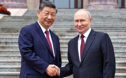 Xi Jinping e Vladimir Putin reforçam aliança estratégica contra a hegemonia global