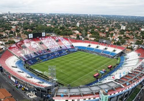 Vasco enfrenta o Olimpia no Paraguai em duelo decisivo pela Copa Sul-americana