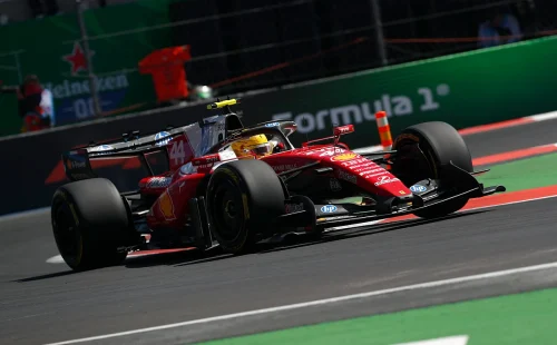 Lewis Hamilton crava pole inédita pela Ferrari no México em treino eletrizante