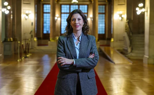 Mariana Leitão cancela reunião sobre habitação e culpa partidos políticos