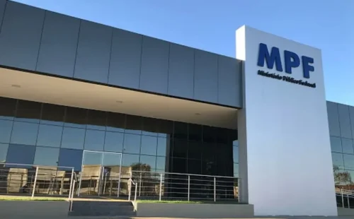 Ministério Público Federal processa Meta para reativar perfis bloqueados na internet