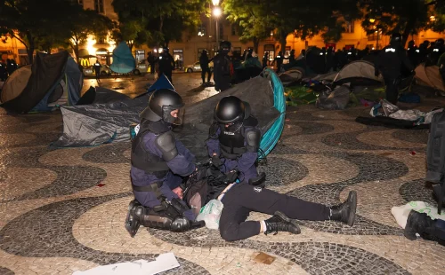 Ministério público propõe suspensão de processo para detidos em protesto por habitação