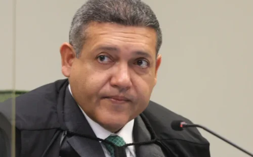 Nunes Marques cobra relatório da Meta sobre canal associado à campanha
