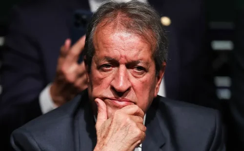 Partido evita comentar manifesto de Flávio Bolsonaro após reconhecimento eleitoral