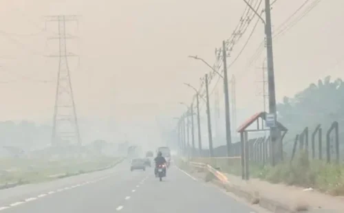 Prefeitura cobra união contra poluição extrema que toma conta de Manaus neste sábado