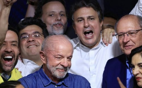 Presidentes da América Latina parabenizam Luiz Inácio Lula da Silva nas redes sociais após vitória