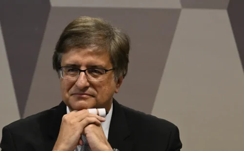 Procuradoria-geral da república rejeita pedido de investigação contra ministro andré mendonça