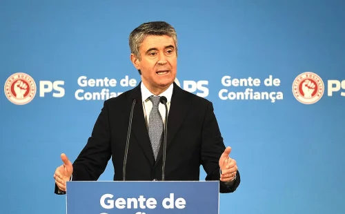 PS sinaliza abertura para discutir no Parlamento mudanças na lei de manifestação