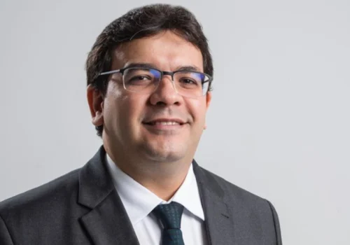 Rafael Fonteles nega conversas com Lula sobre Ministério da Fazenda e futuro político