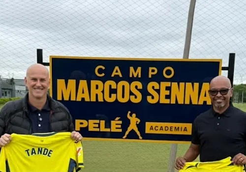 Resende ganha campo de R$ 2,5 milhões na Pelé Academia com tributo a Marcos Senna