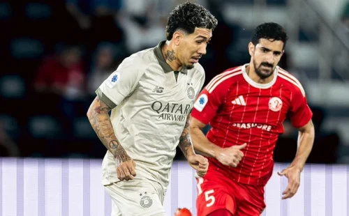 Roberto Firmino brilha, Al Sadd goleia e assume a liderança no Catar