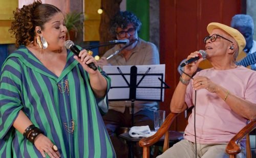 samba-na-gamboa-fabiana-cozza-e-nei-lopes-04-credito-divulgacao-tv-brasil.jpg