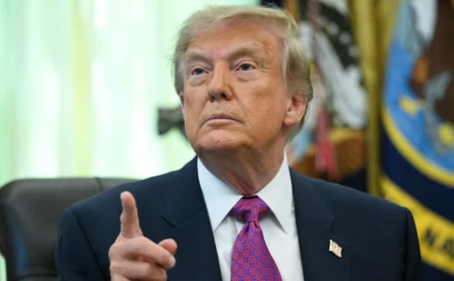 Trump relata que google negou pedido para batizar atlântico como oceano americano
